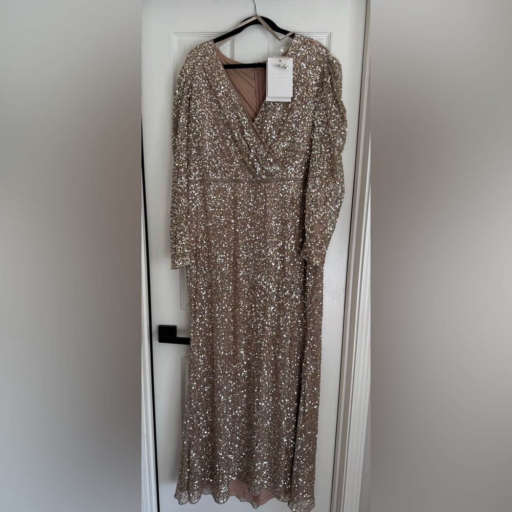 Mac Duggal Rose Gold Sequin Gown. NWT.